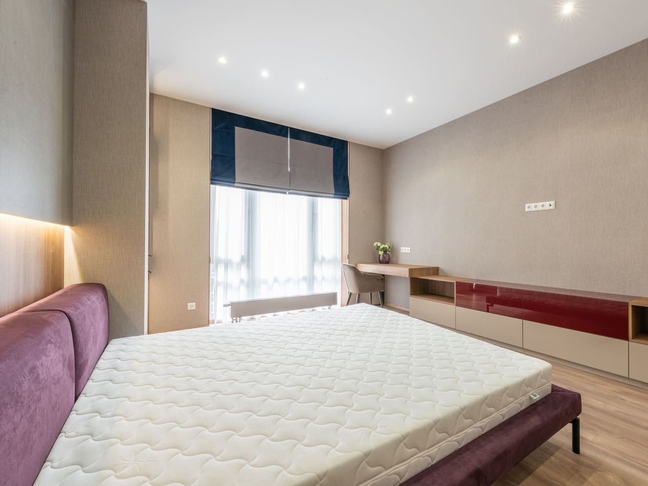 Quarto mobiliado para alugar no Kaikan