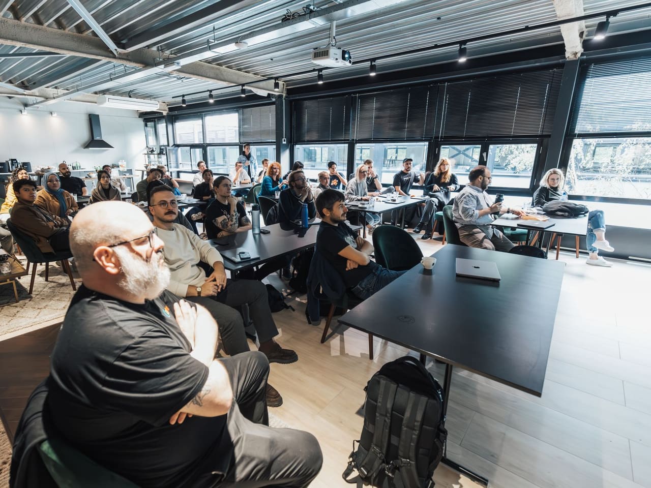 Sala comercial de 103 m² no Ulisses Guimarães