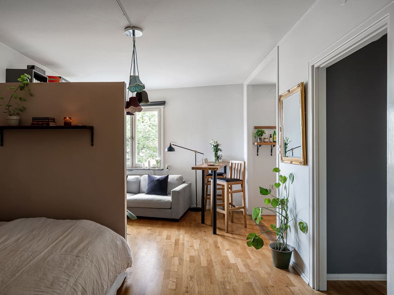 Kitinete mobiliada de 21 m² no Tancredo Neves
